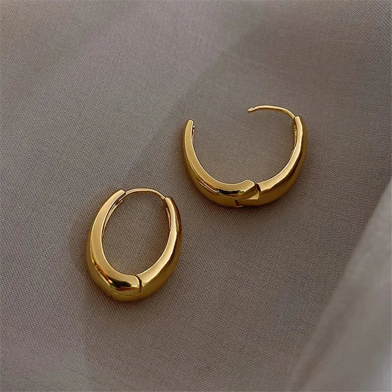 Nova Chic Hoops